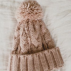 Light pink mauve beanie.